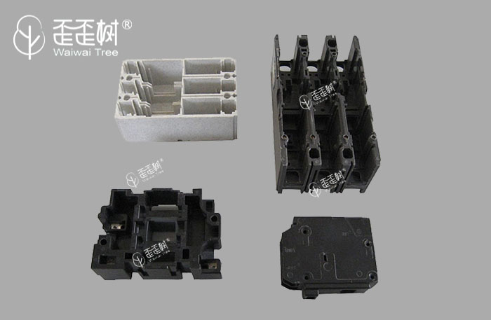 Low Voltage Circuit Breaker