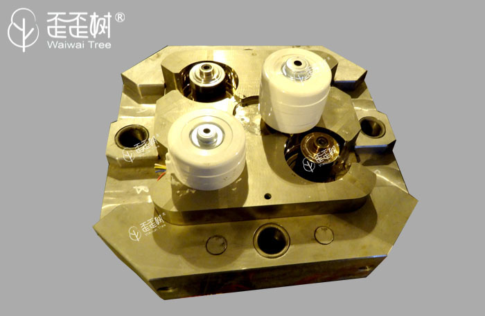 Automotive Motor Mould