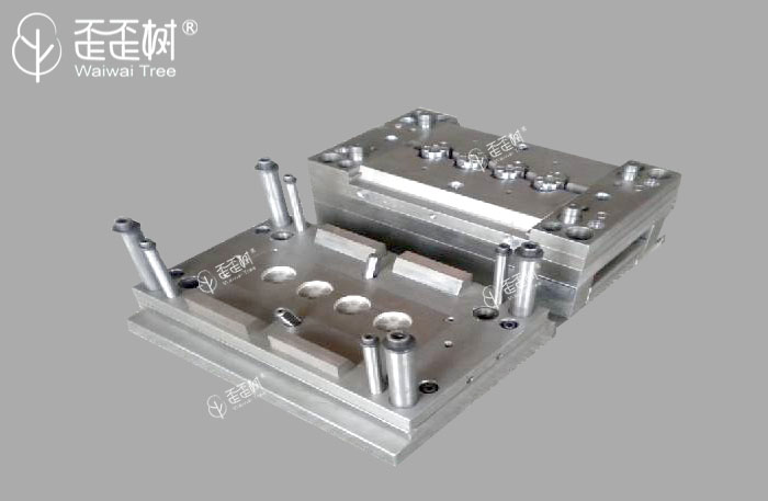 Outdoor LED Light Base Mould.jpg